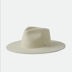 Brand new Brixton Maya Felt Fedora Hat in “Gravel”